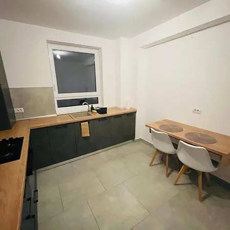 Geo Maison Apartman Brassó